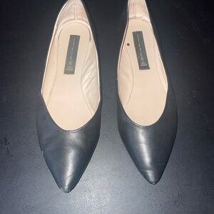 Steve Madden Black Pointed Flats